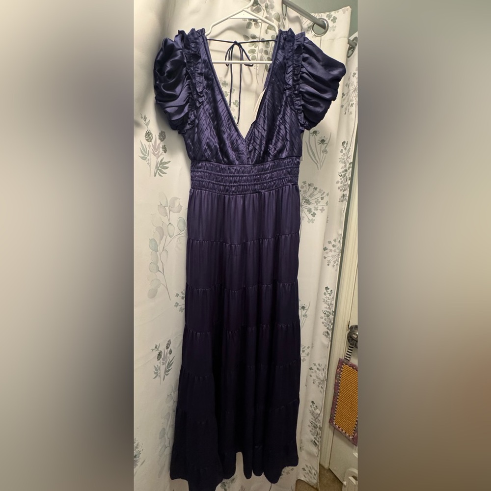 Narcissus maxi dress